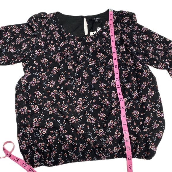 NWT Papermoon Black Floral Pullover Top Sheer 3/4 Sleeve Blouse Small - Picture 14 of 15